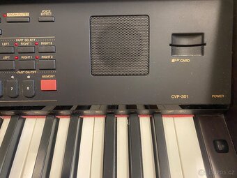 Yamaha Clavinova CVP 301 TOP1 stav - 5