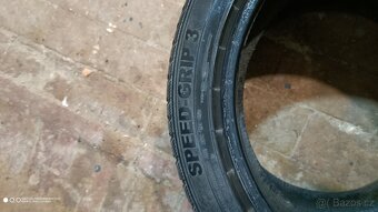 Zimní pneumatiky 235/45r18 - 5