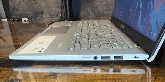 ASUS Vivabook X415M - 5