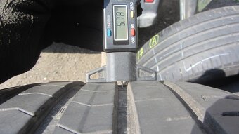 Letní pneu 235/40/18 Vredestein - 5