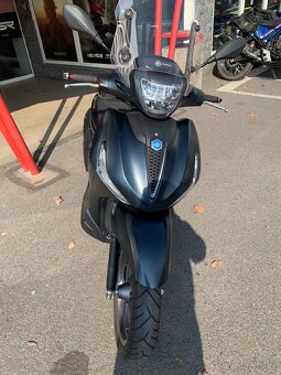 Piaggio beverly 400 - 5