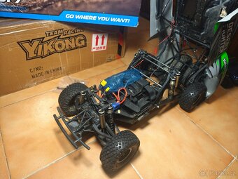 TRAXXAS UDR 1/7 SCALE RC - 5