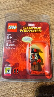 LEGO MINIFIGURKA ŠERIF DEADPOOL MARVEL COMIC CON 2018 - 5