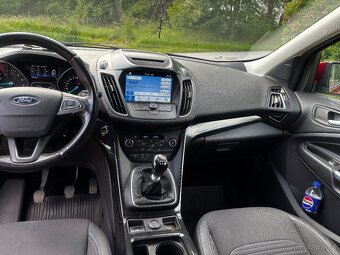 Ford Kuga - 5