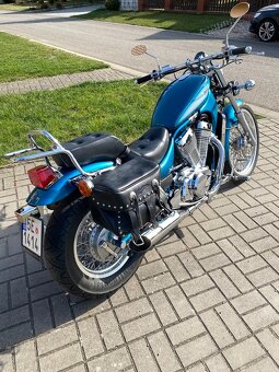 Suzuki VS800 Intruder - 5