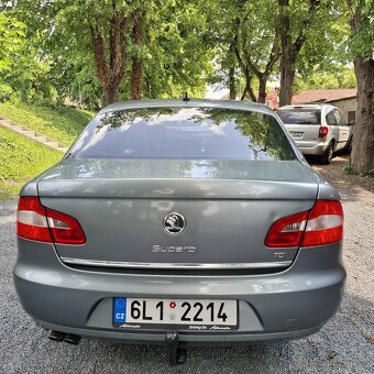 Škoda superb 2.0D / 2010 rok - 5