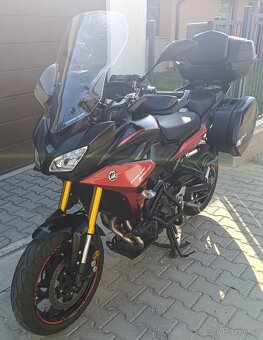 Yamaha - 5