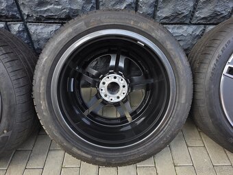 5x112 R19 Mercedes Benz E klass AMG 245/45 , 275/40 R19 - 5