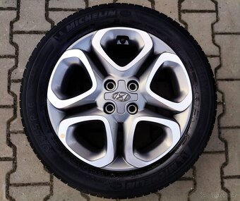 Alu kola originál Hyundai i20 4x100 R16 Krásná sada - 5