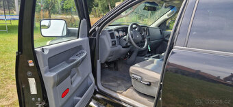 Dodge Ram 3500 - 5