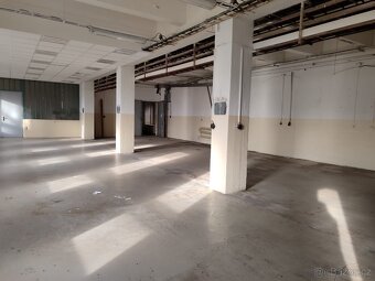 Skladové/výrobní prostory ve velikosti od 50 - 3800m2 - 5