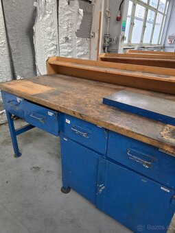 Pracovní stůl (ponk) - 5