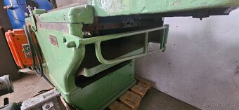 Hoblovka, protahovačka TOS - 5