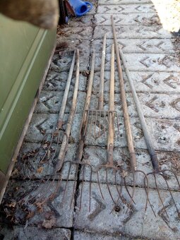 sekera, rýč,lopata,vidle,motyka, krumpáč, uhlák - 5