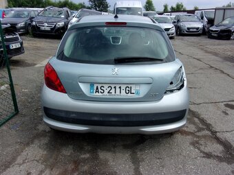 Peugeot 207 1,4 HDi - 5