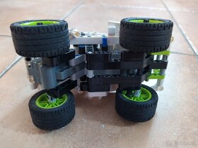 Lego Technic 42047 Policejní zásahový vůz. - 5