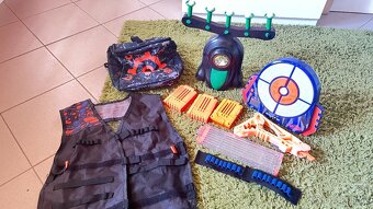 Nerf sada pistolí s příslušenstvím a terči - 5