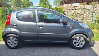Peugeot 107 5dv STK 10/2026 Nové v Čr - 5