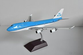 KOVOVÉ MODELY LETADEL 1:200 - 5
