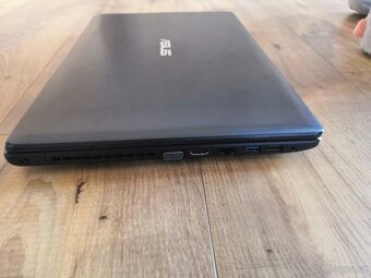 Asus X552M na díly nebo opravu - 5
