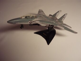 3xMaisto F-14Tomcat;F-15Eagle;F-16 FightingFaclcon - 5