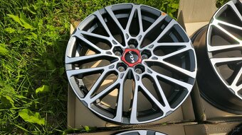 5x114,3 R18” Kia ProCeed GT - ORIGINÁL Alu disky - TOP STAV - 5