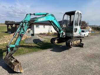 Kobelco SK 035 coupé - 5