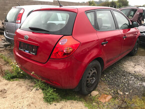Kia Ceed 1,4i 16V 80kW 2008 MOTOR KO - dily z VOZU - 5