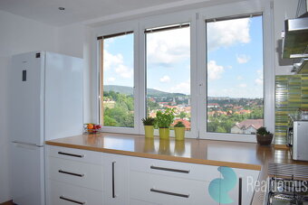 Pronájem, byt 3+1, sídl. Plešivec, Český Krumlov, lodžie, ko - 5