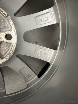 5x112 R17 6,5J ET38 VW Tiguan + 215/65 R17 GoodYear - 5