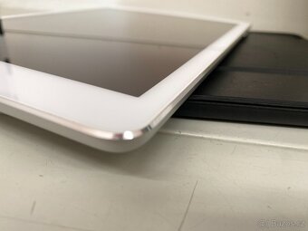 Apple iPad 10.2 (2020), 32GB Wi-Fi + Cellular - 5
