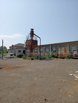 Silo - 5