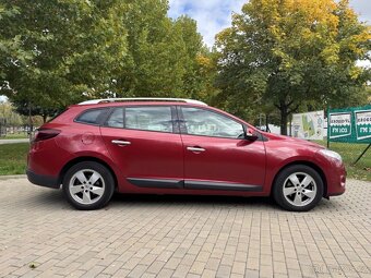 RENAULT MEGANE 1.5 78 KW DCI ROK 2010 - NAFTA - 5