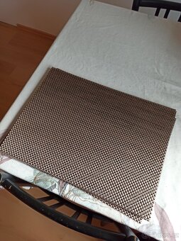 7 kusů krásné prostírání - 5