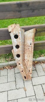 ŠKODA RAPID 130 136 ZADNÍ PODBĚH - NOSNÍK NOVÝ - 5