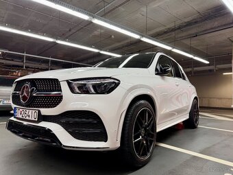 Mercedes-Benz GLE 300d 4MATIC AMG Night - 5