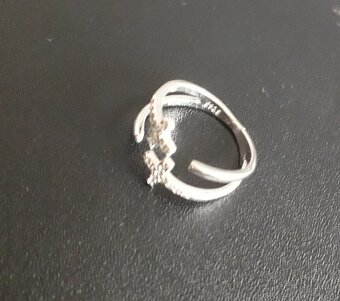 Nový dámský stříbrný prsten prstýnek  925 křížek třpytivý - 5