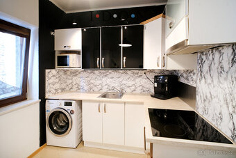 Prodej bytového domu s komerčními prostory v srdci Ostravy,  - 5