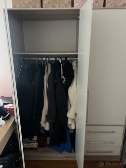 Šatní skříň - 5