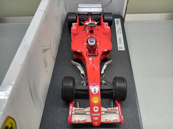 F1 FERRARI F2005 2005 RUBENS BARRICHELLO HOTWHEELS 1:18 - 5