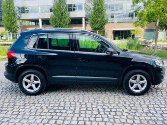Volkswagen Tiguan 2.0TDI 4x4 MANUÁL LED TAŽNÉ Bi XEN SENZORY - 5