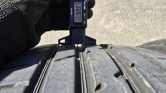 Letní pneu 225/35/19 Hankook - 5