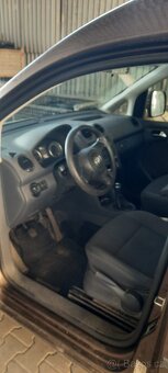 Volkswagen Caddy - 5