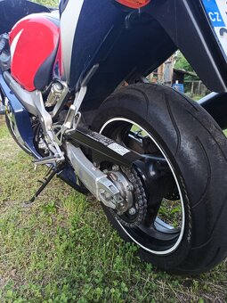 HONDA CBR 600 - 5