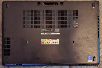 Dell e5570 v nejvyšší výbavě, co se vyráběl (včetně přísluše - 5