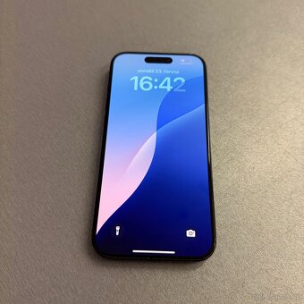 iPhone 15 Pro 128GB, bez škrábance, 100% baterie - 5