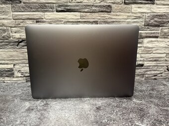 MacBook Pro 13" 2020 i7 / 16GB / 500GB DPH - 5