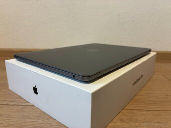 MacBook Pro 2017 TOP - 5