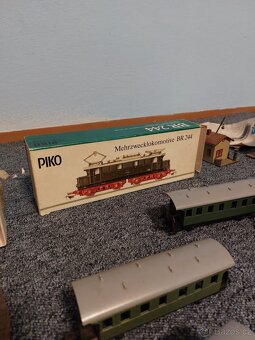 Stavebnice vlaků s velikostí PIKO - 5