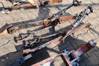 Zetor 6911 ramena konzole trn držák 3. bod - 5